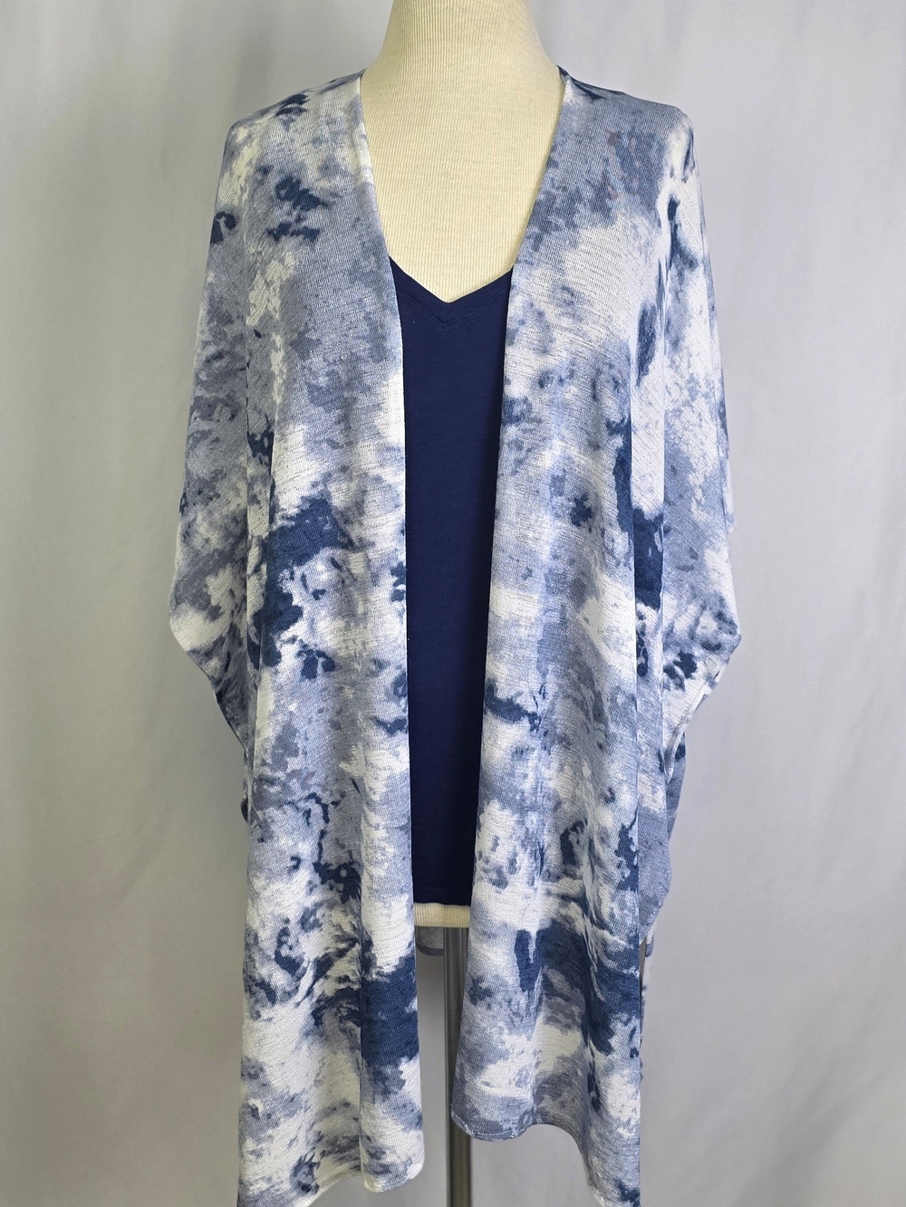Source Unknown Blue & White Tie-Dye Open Front Kimono One Size